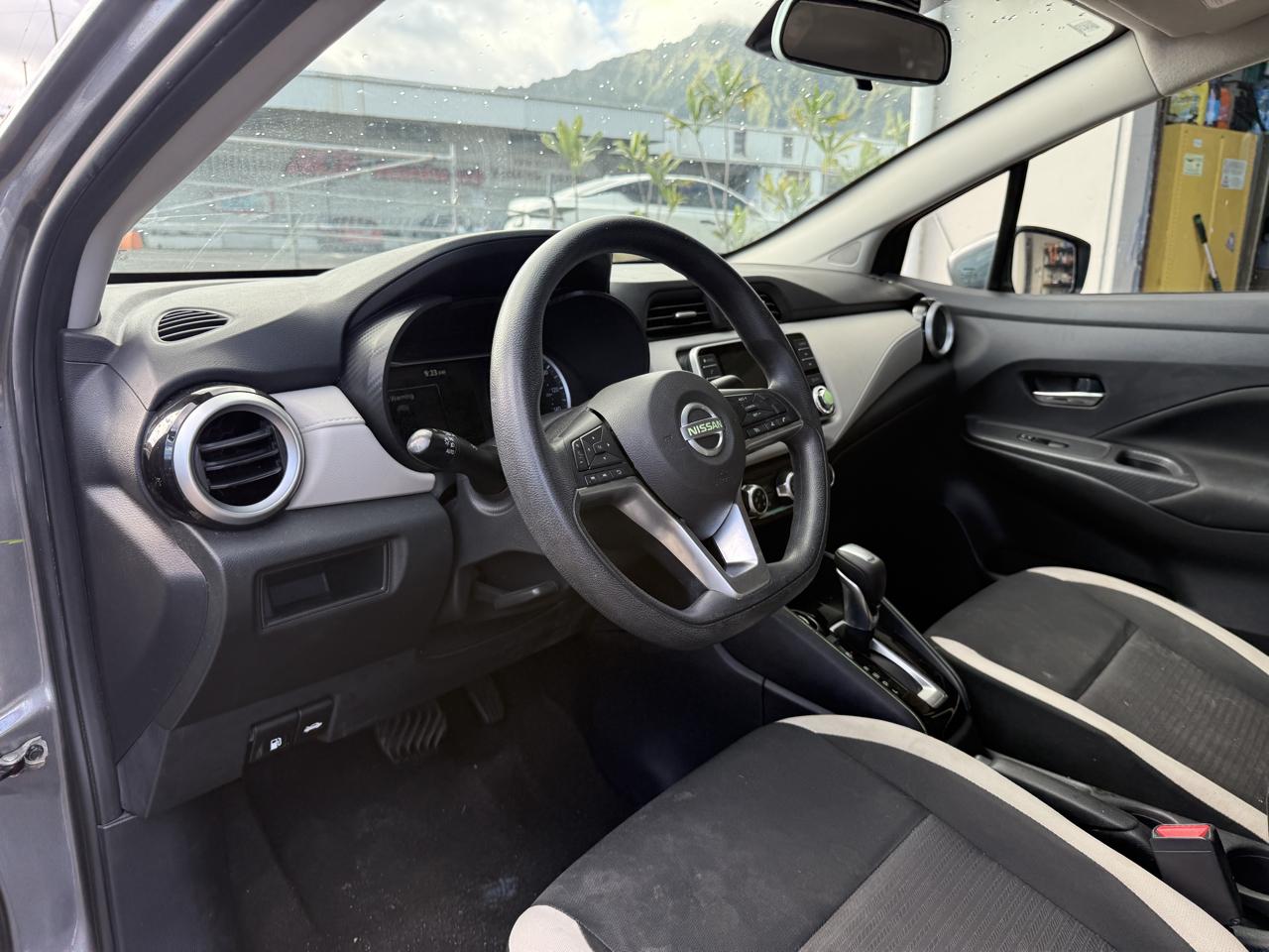 Nissan Versa SV 2021