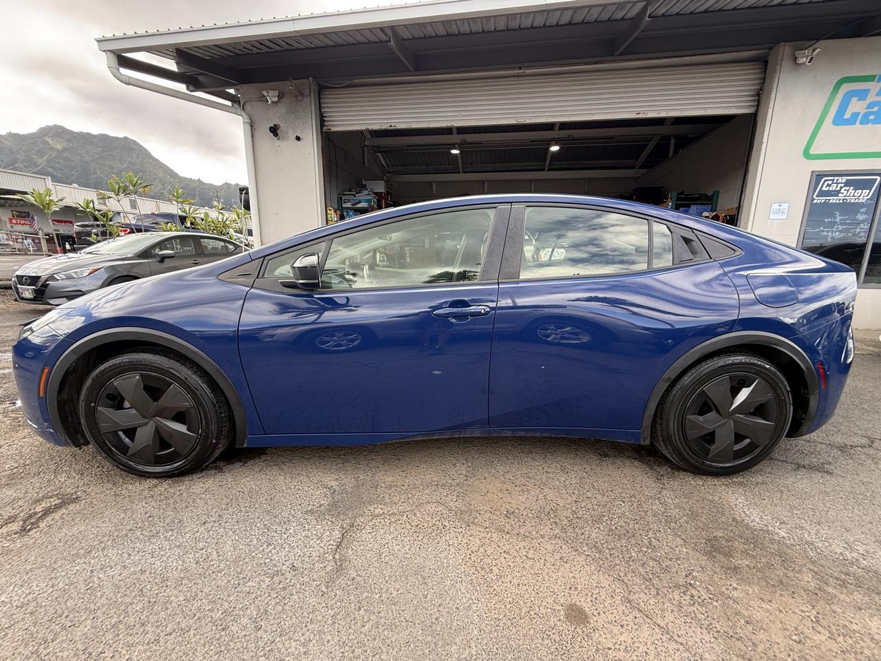 Toyota Prius LE 2024
