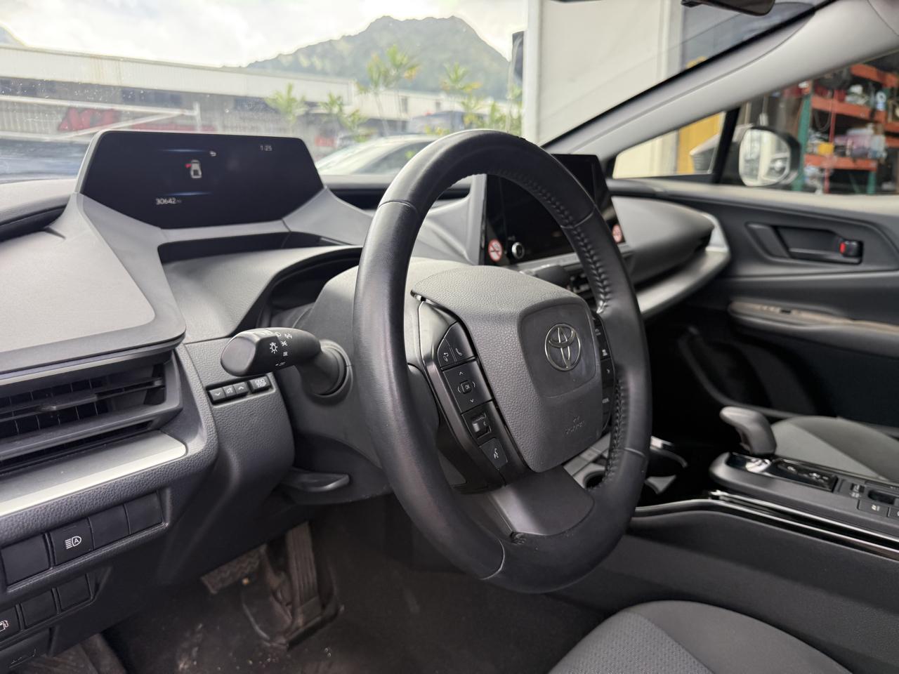 Toyota Prius LE 2024