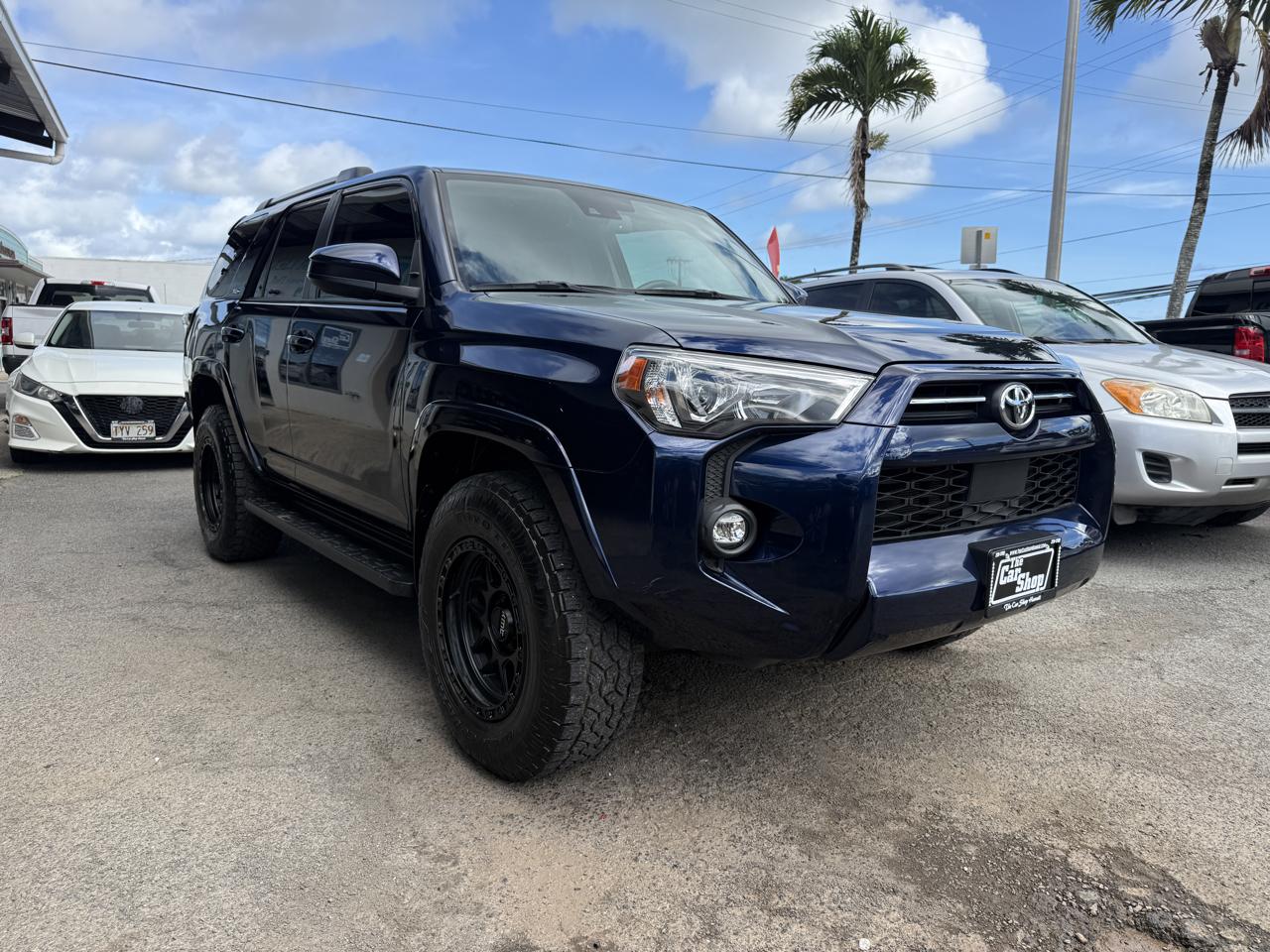 Toyota 4Runner SR5 4WD 2024