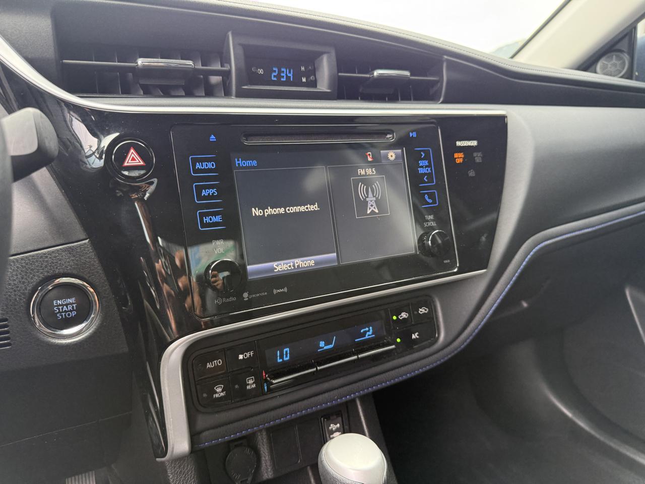 Toyota Corolla SE 2017