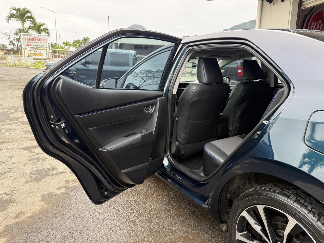 Toyota Corolla SE 2017