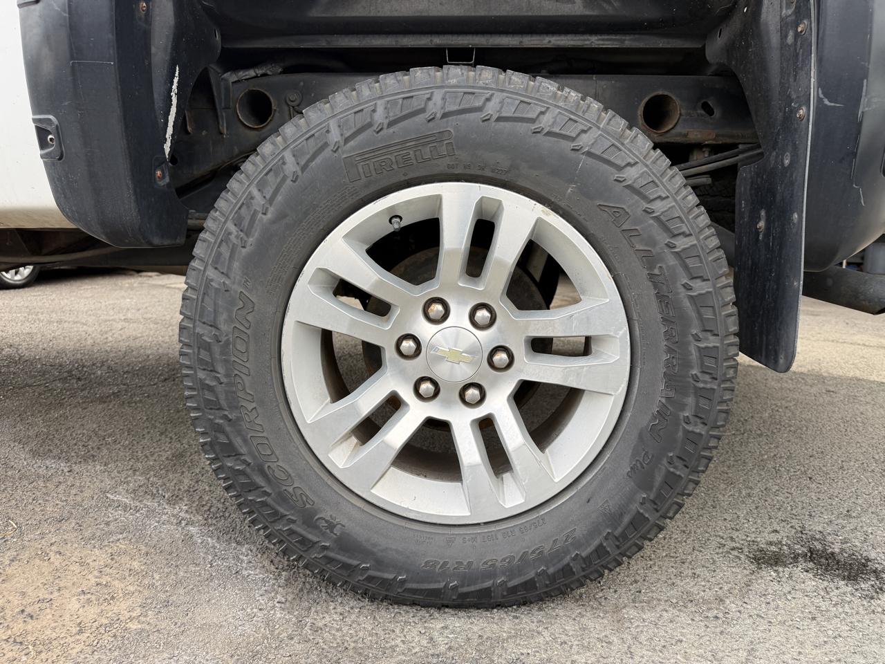 Chevrolet Silverado 1500 Z71 Crew Cab 4WD 2013