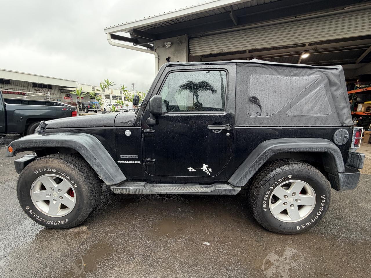 Jeep Wrangler Sport 4WD 2011