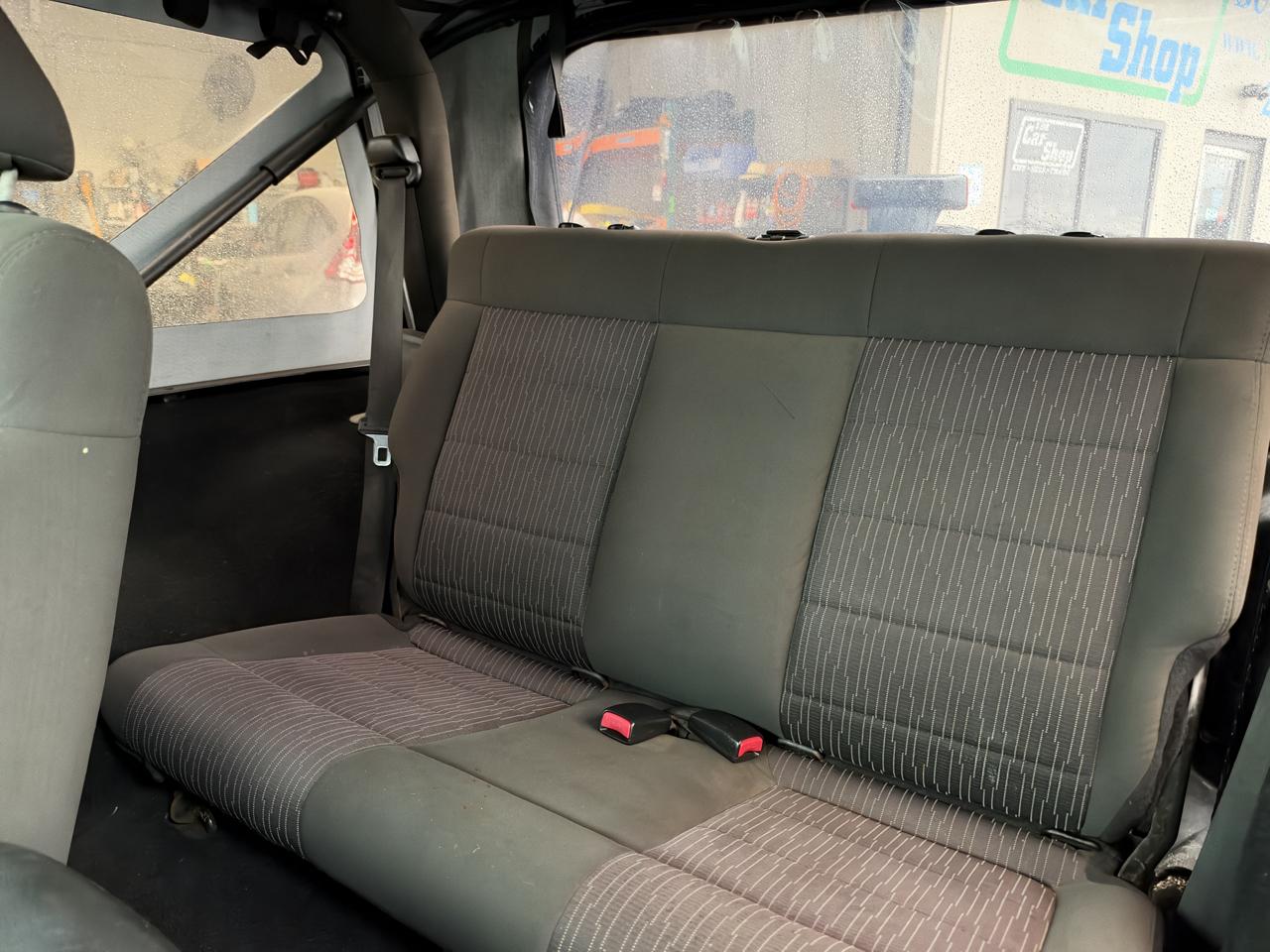 Jeep Wrangler Sport 4WD 2011