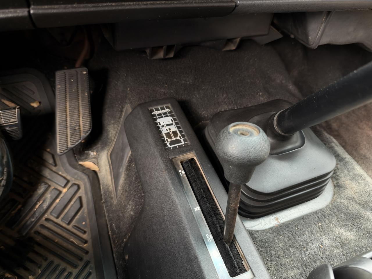 Chevrolet C/K 1500 Reg. Cab 6.5-ft. Bed 4WD 1989