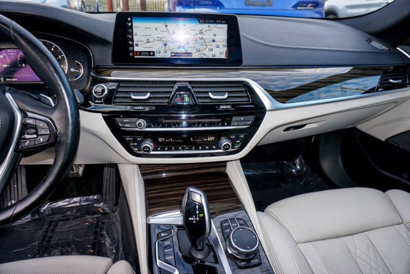 BMW 5-Series 540i xDrive 2018