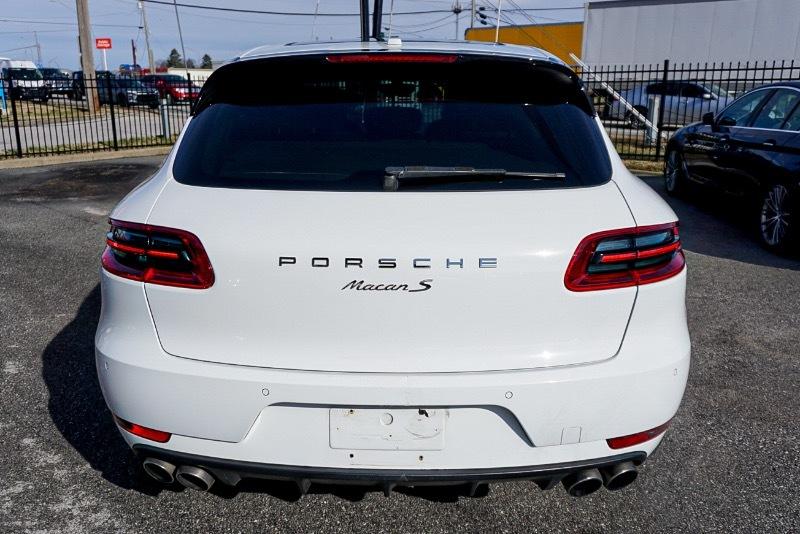 Porsche Macan S 2015