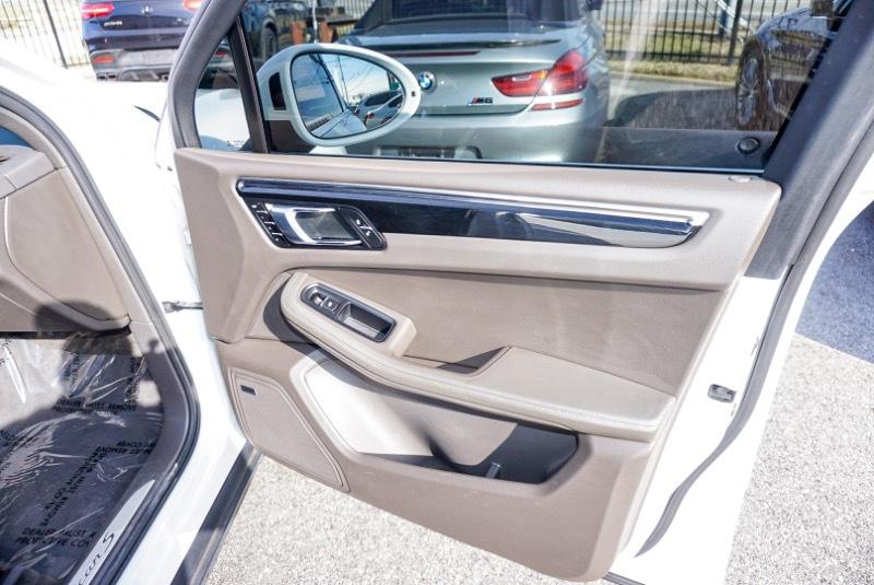 Porsche Macan S 2015