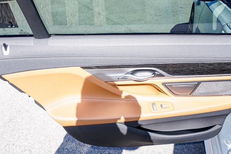 BMW 7-Series 740i 2019