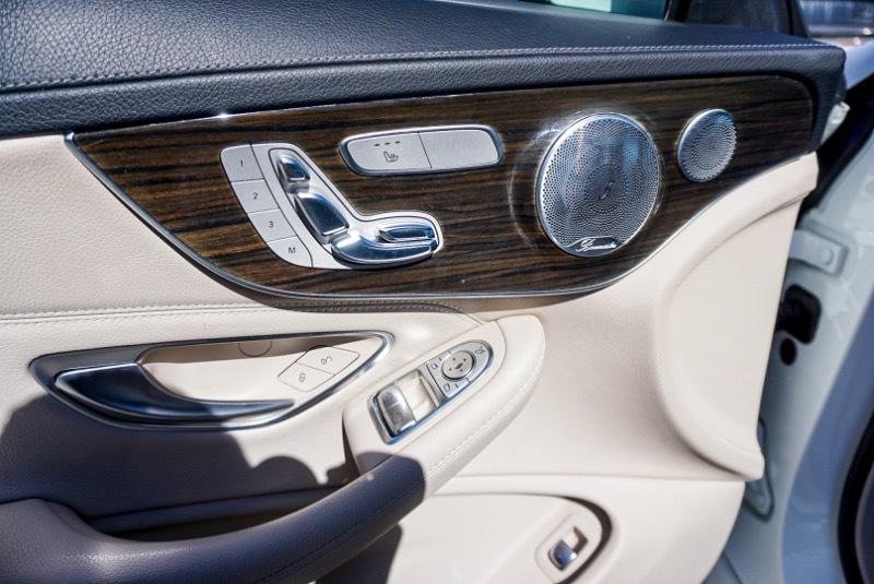 Mercedes-Benz C-Class C300 4MATIC Coupe 2017