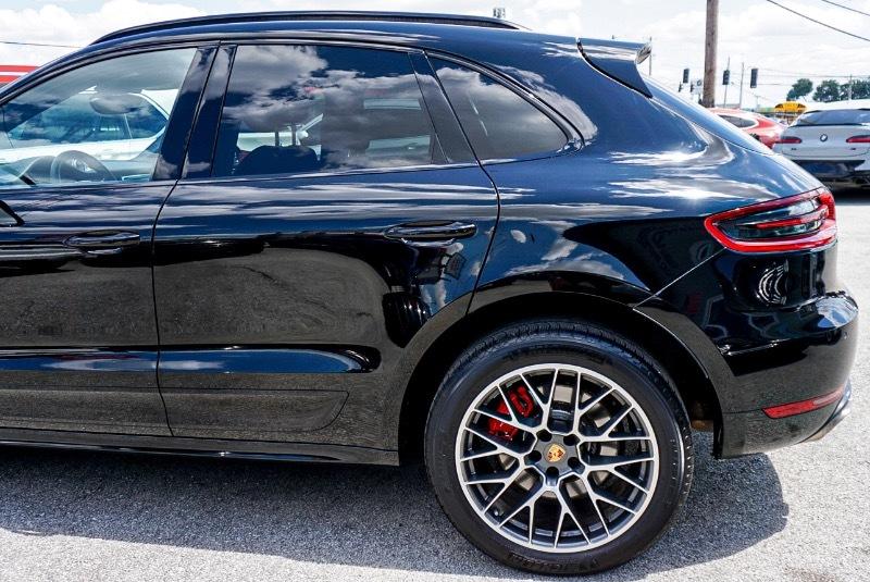 Porsche Macan Turbo 2015