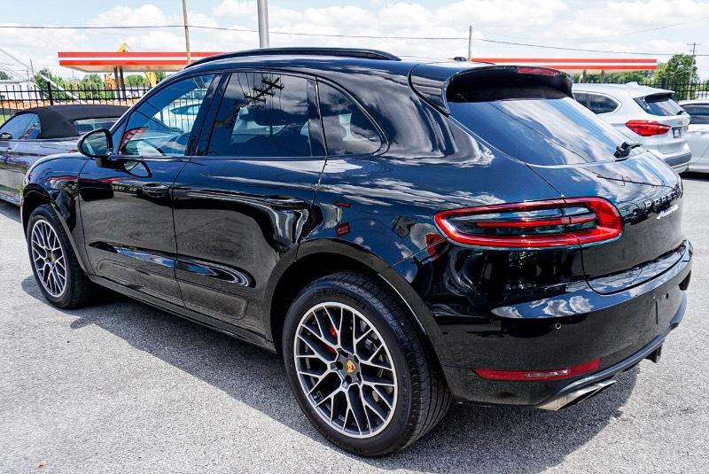 Porsche Macan Turbo 2015