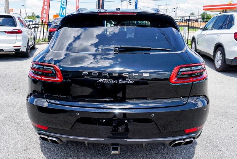Porsche Macan Turbo 2015