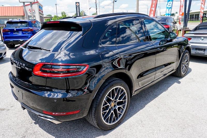 Porsche Macan Turbo 2015