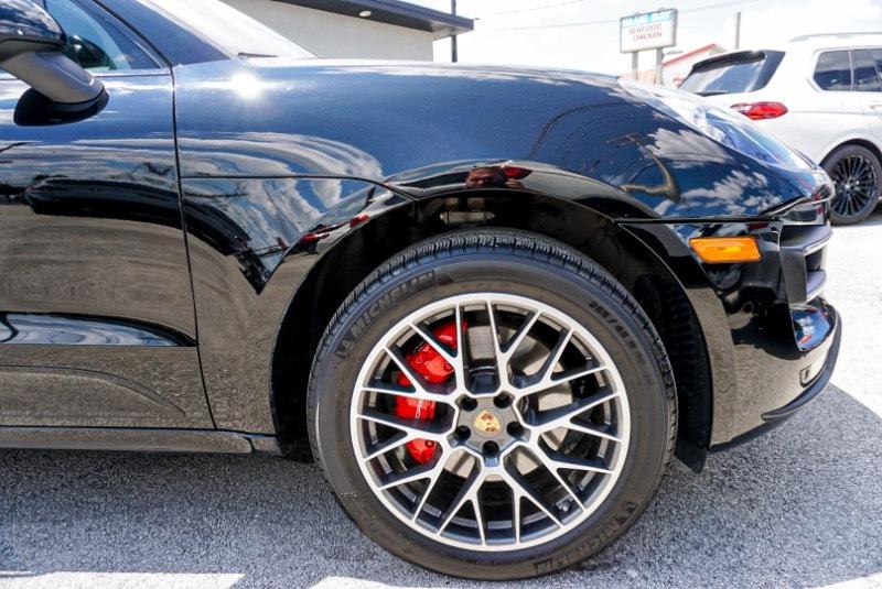 Porsche Macan Turbo 2015