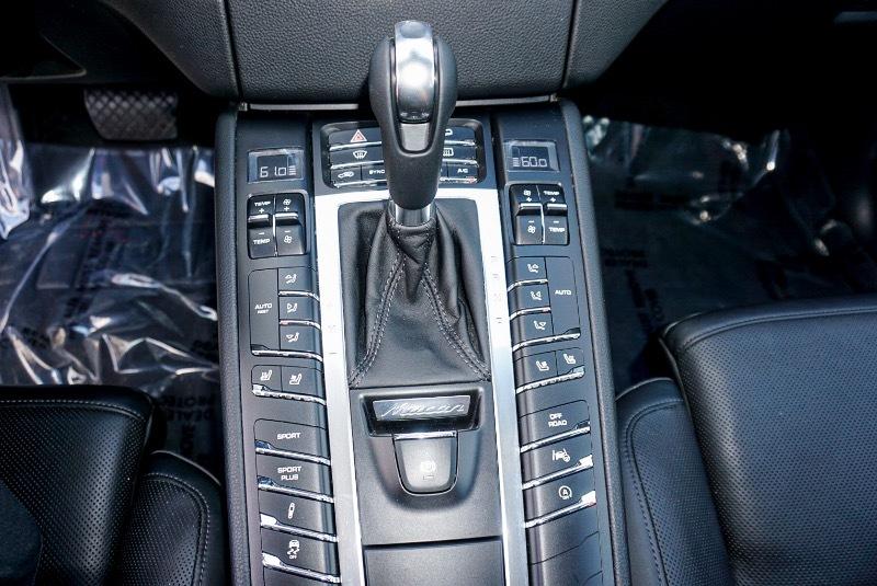 Porsche Macan Turbo 2015