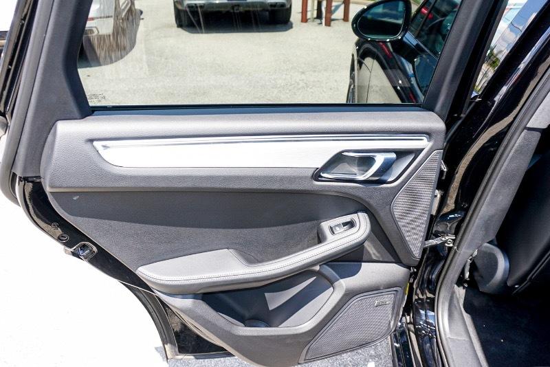 Porsche Macan Turbo 2015