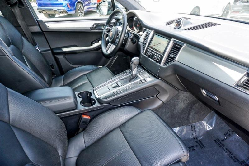 Porsche Macan Turbo 2015