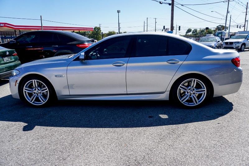 BMW 5-Series 550i 2012