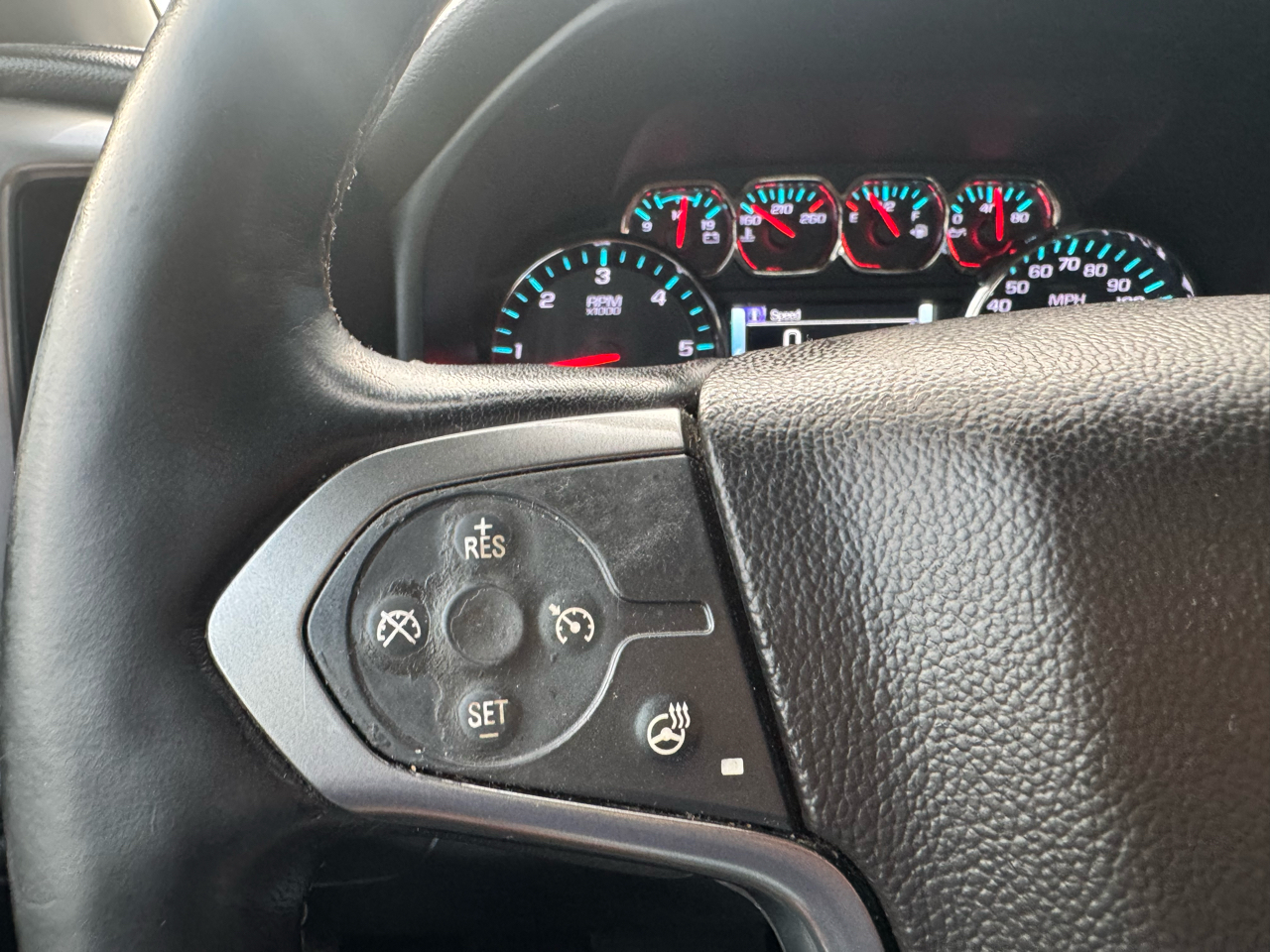 Chevrolet Silverado 1500 4WD Crew Cab 143.5" LTZ w/1LZ 2018 Chevrolet Silverado 1500 4WD Crew Cab 143.5" LTZ w/1LZ 2018