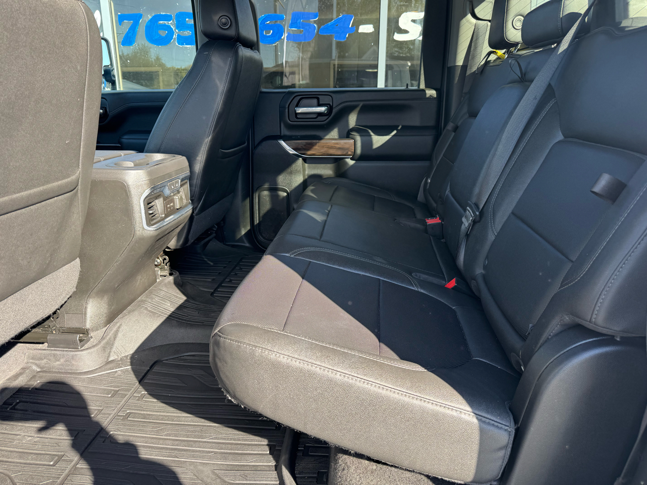 GMC Sierra 2500HD 4WD Crew Cab 159" SLT 2022 GMC Sierra 2500HD 4WD Crew Cab 159" SLT 2022