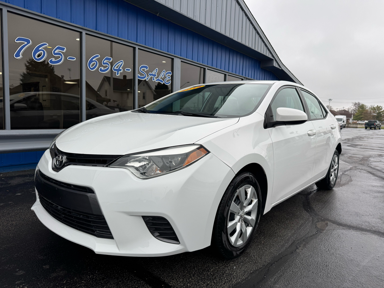 2015 Toyota Corolla 4dr Sdn Auto LE (Natl)