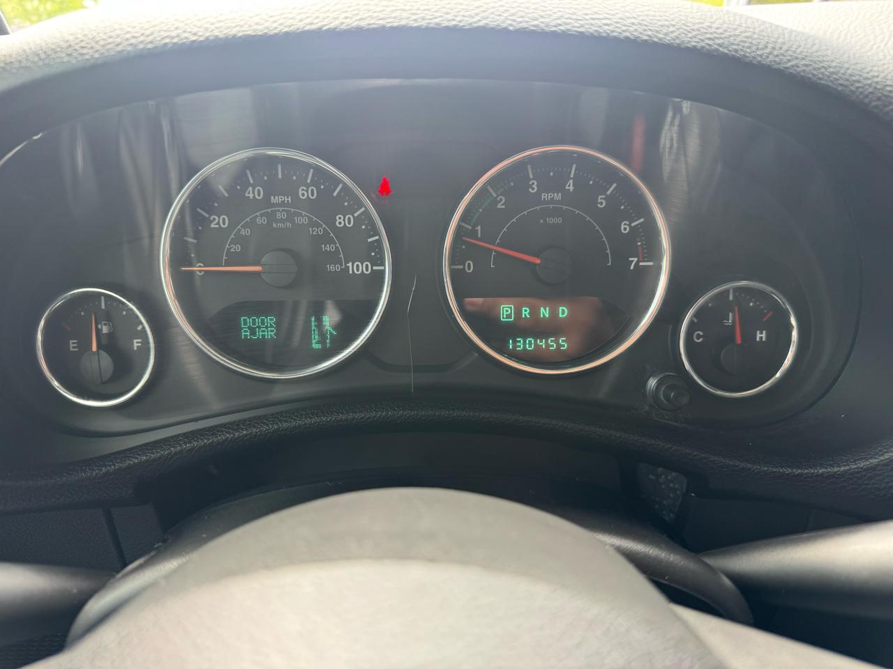 Jeep Wrangler Unlimited 4WD 4dr Sahara 2013