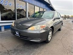 2004 Toyota Camry 