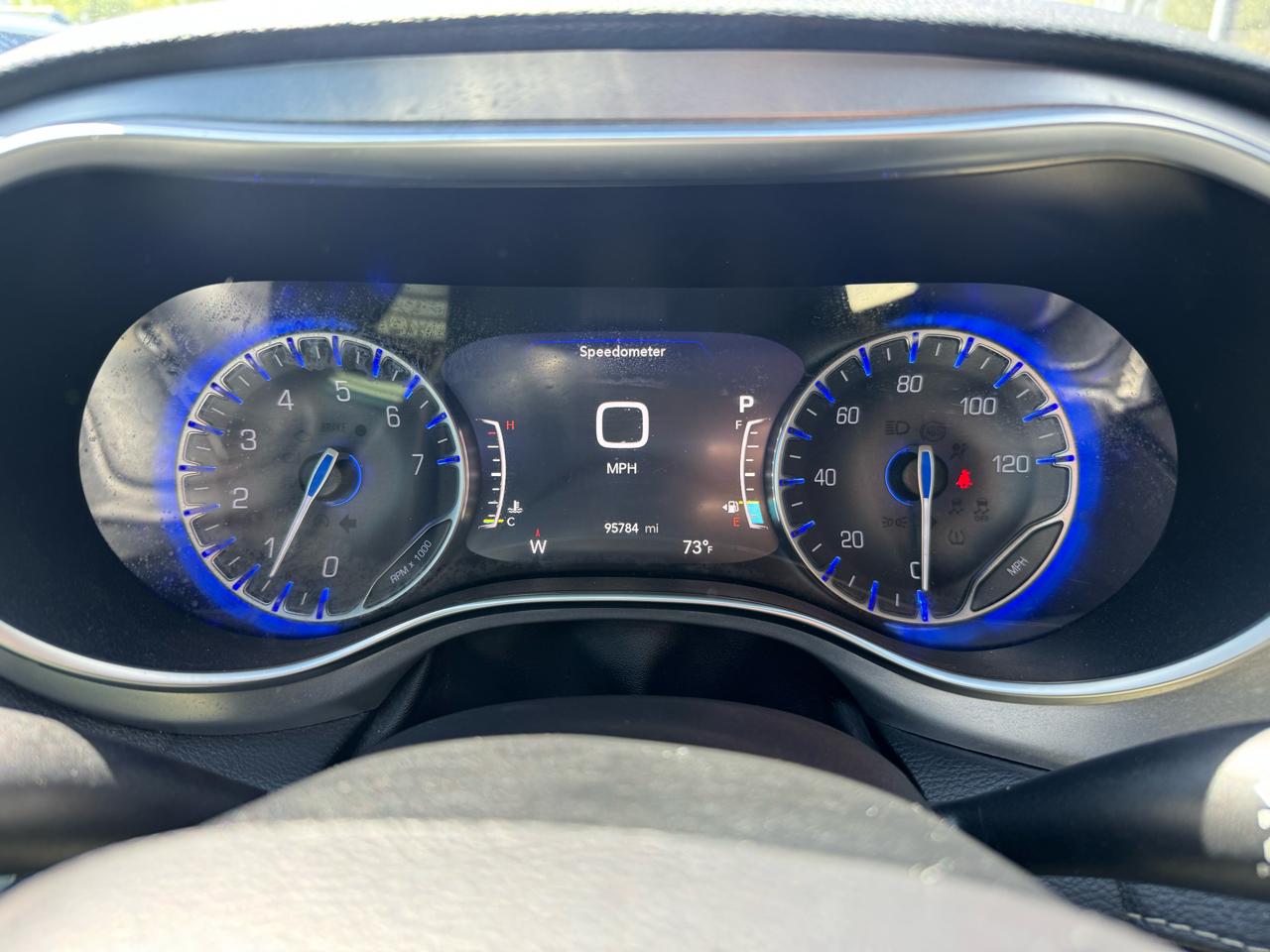 Chrysler Pacifica Limited FWD 2019