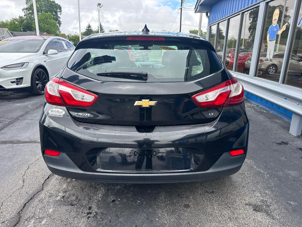 Chevrolet Cruze 4dr HB 1.4L LT w/1SD 2017