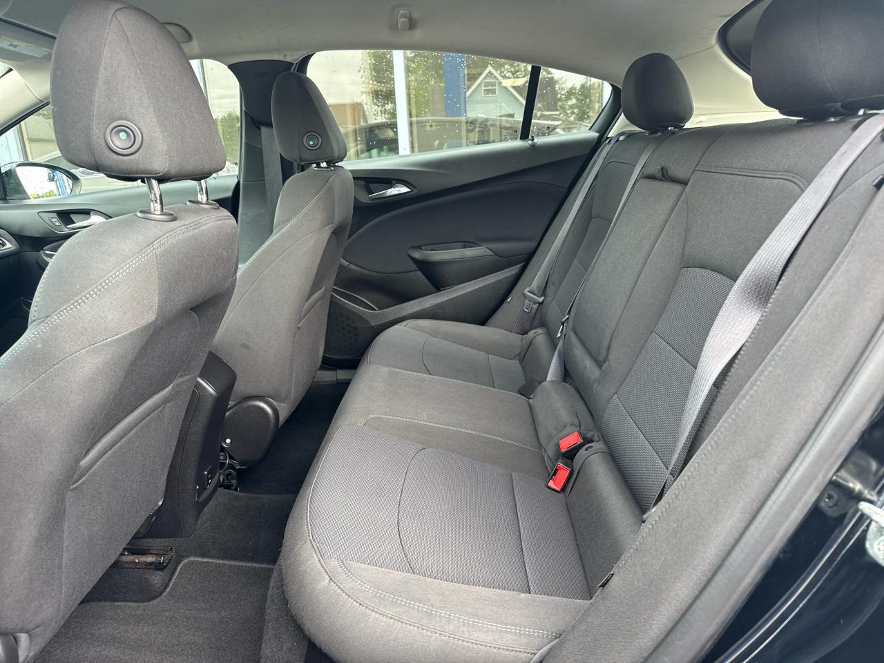 Chevrolet Cruze 4dr HB 1.4L LT w/1SD 2017