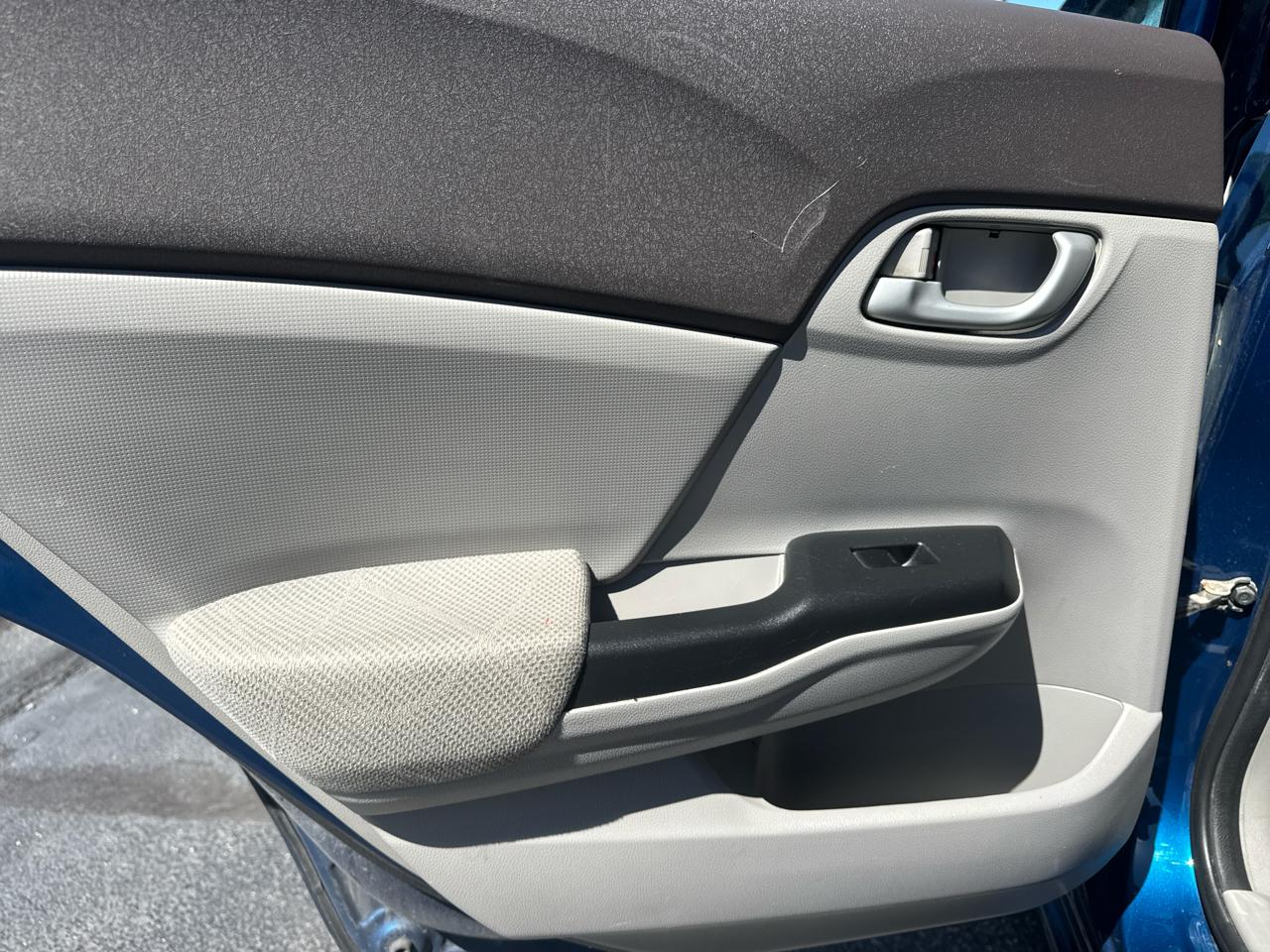 Honda Civic Sdn 4dr Auto LX 2012