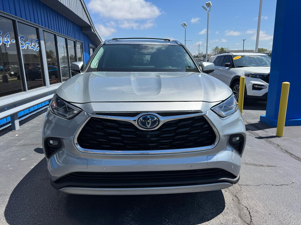 Toyota Highlander Hybrid Platinum AWD (Natl) 2021