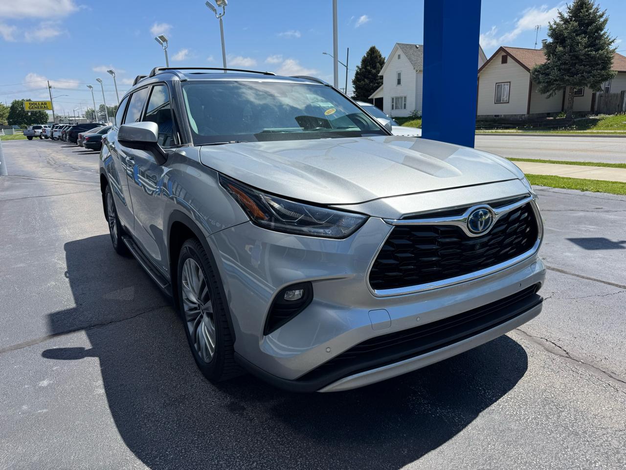 Toyota Highlander Hybrid Platinum AWD (Natl) 2021