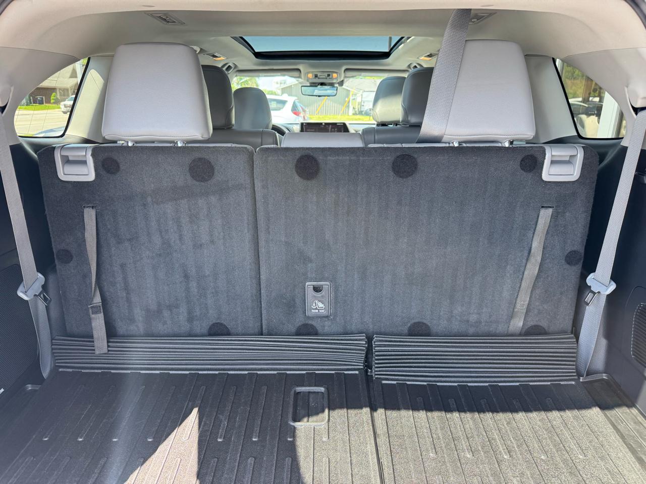 Toyota Highlander Hybrid Platinum AWD (Natl) 2021