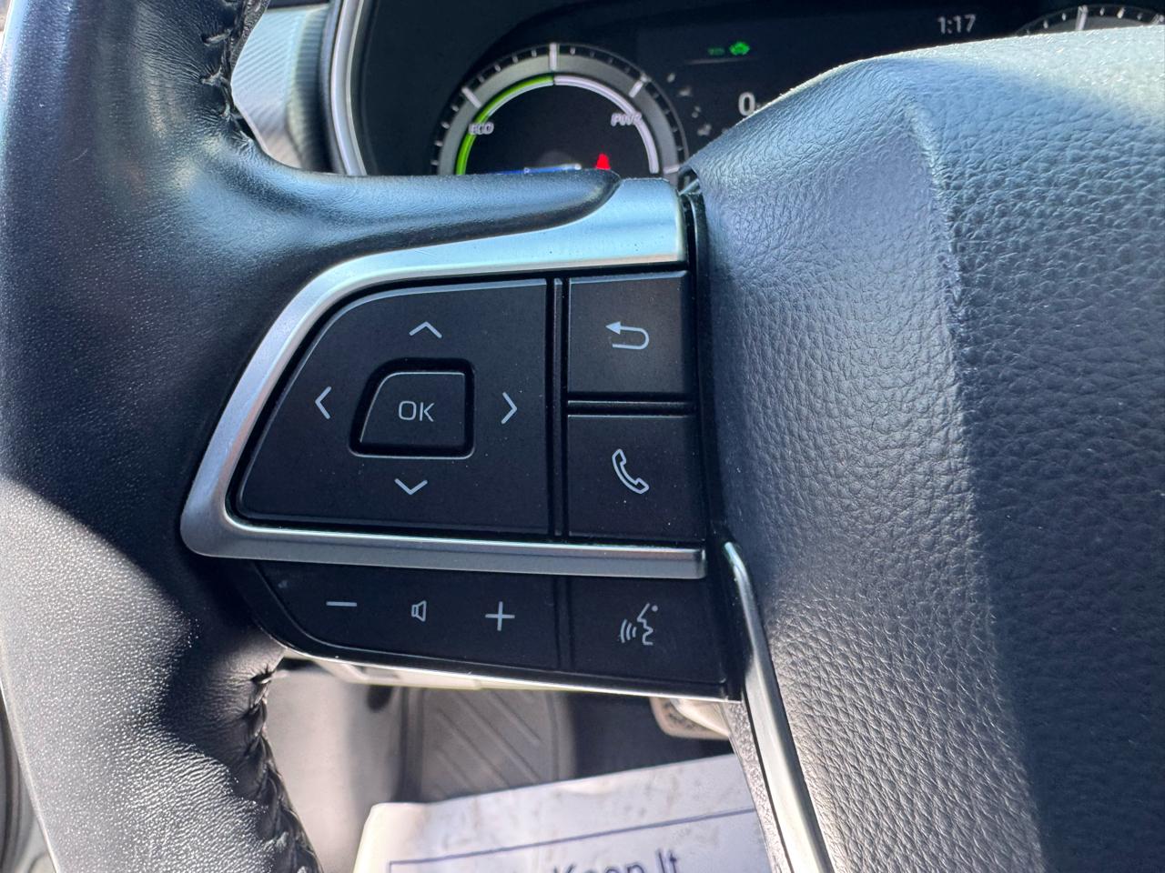 Toyota Highlander Hybrid Platinum AWD (Natl) 2021