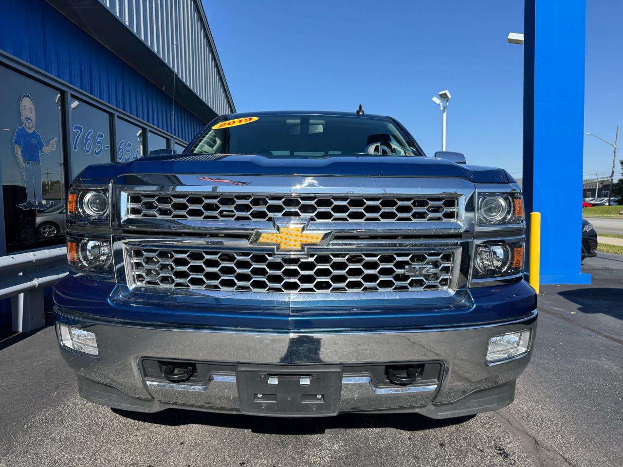 Chevrolet Silverado 1500 4WD Crew Cab 143.5" LTZ w/1LZ 2015