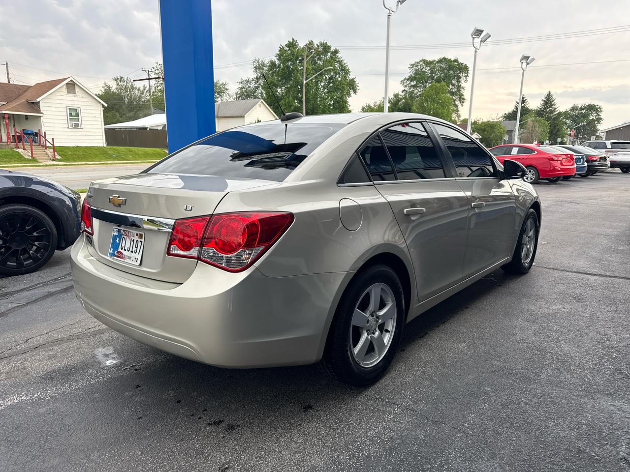 Chevrolet Cruze Limited 4dr Sdn Auto LT w/1LT 2016
