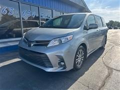 2020 Toyota Sienna 
