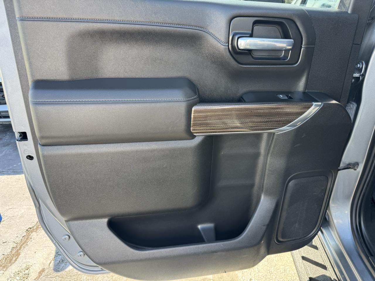 Chevrolet Silverado 1500 4WD Crew Cab 157" LT Trail Boss 2021