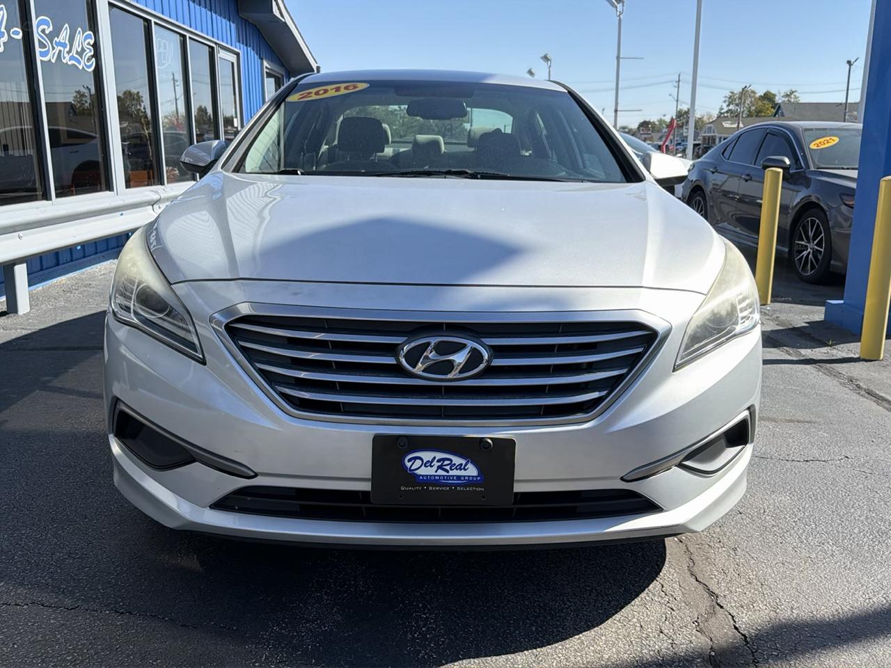 Hyundai Sonata 4dr Sdn 2.4L SE 2016