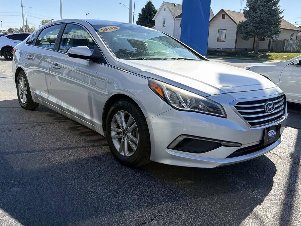 Hyundai Sonata 4dr Sdn 2.4L SE 2016