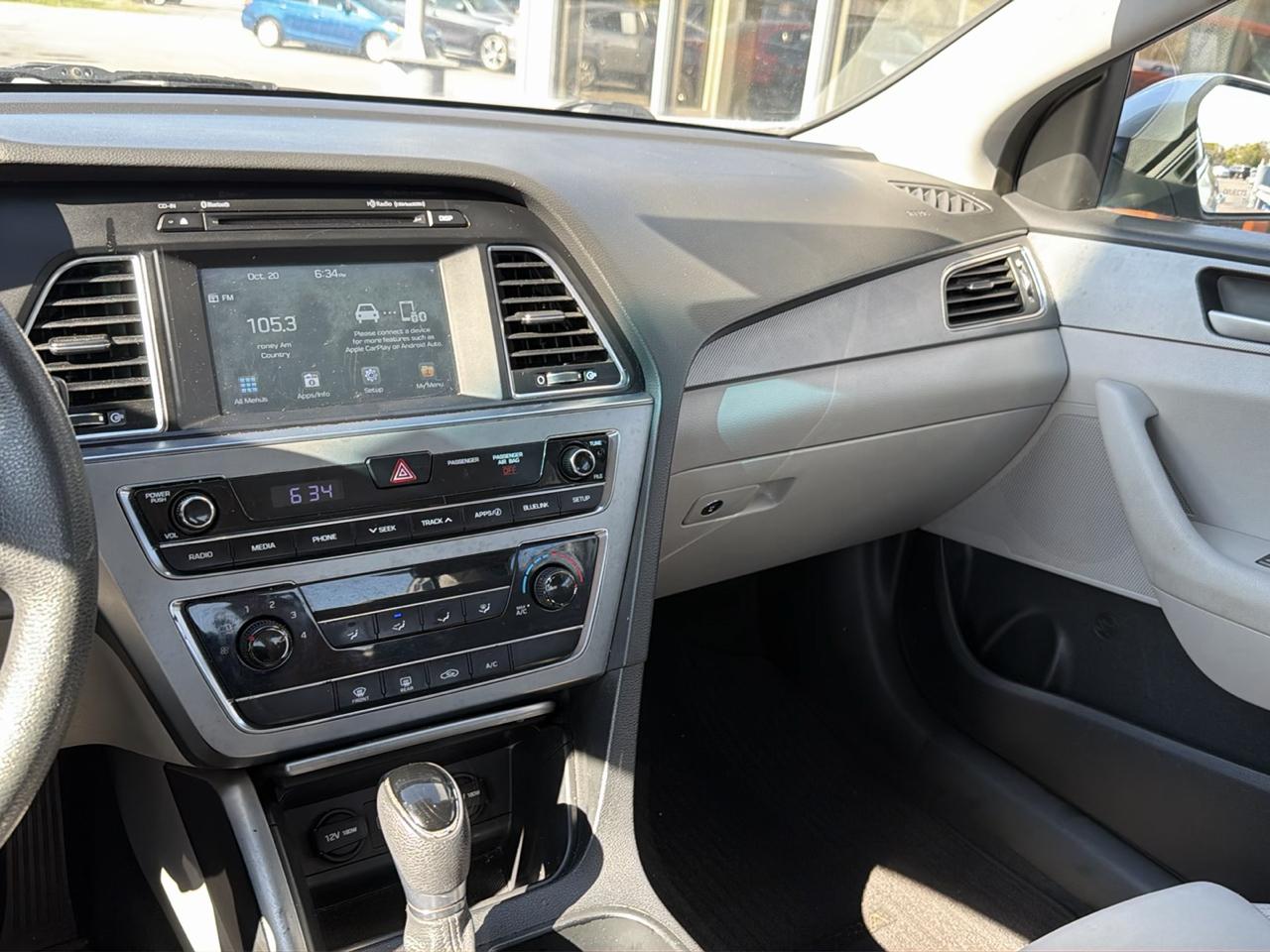 Hyundai Sonata 4dr Sdn 2.4L SE 2016