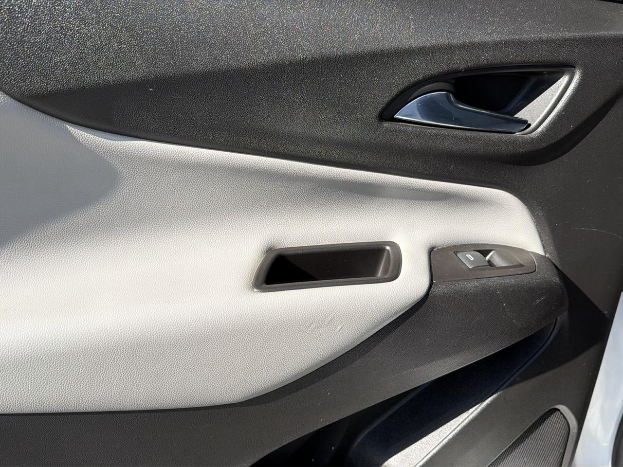 Chevrolet Equinox FWD 4dr LS w/1LS 2019
