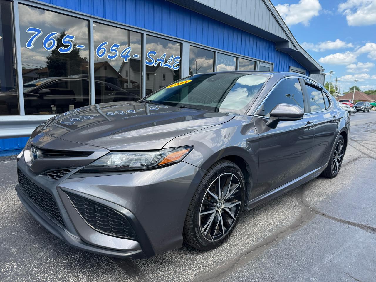 2021 Toyota Camry SE Auto (Natl)