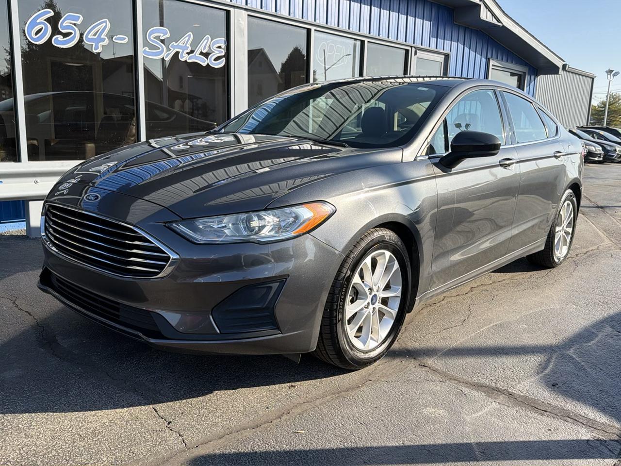 Ford Fusion SE FWD 2020
