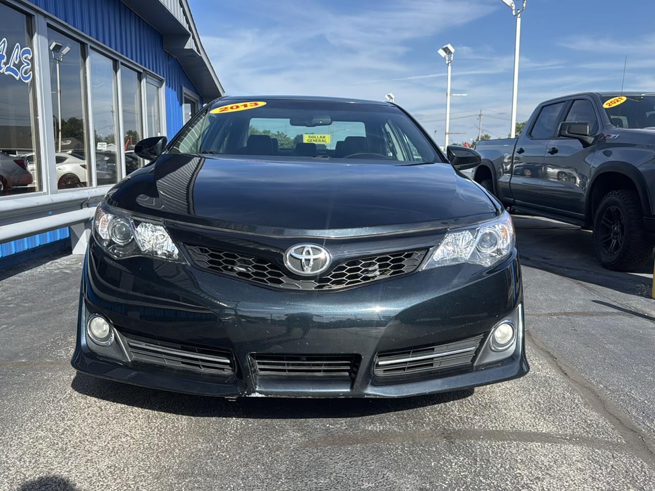 Toyota Camry 4dr Sdn V6 Auto SE (Natl) 2013