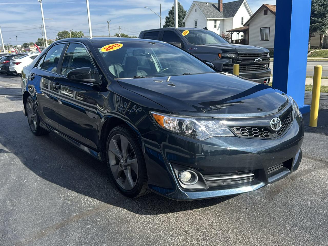 Toyota Camry 4dr Sdn V6 Auto SE (Natl) 2013
