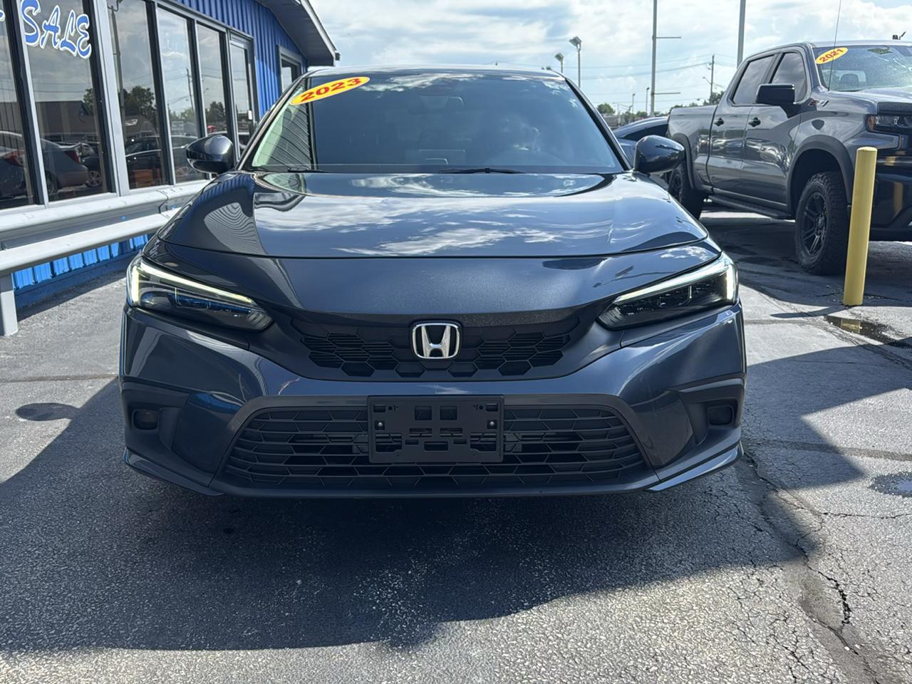 Honda Civic Hatchback LX CVT 2023